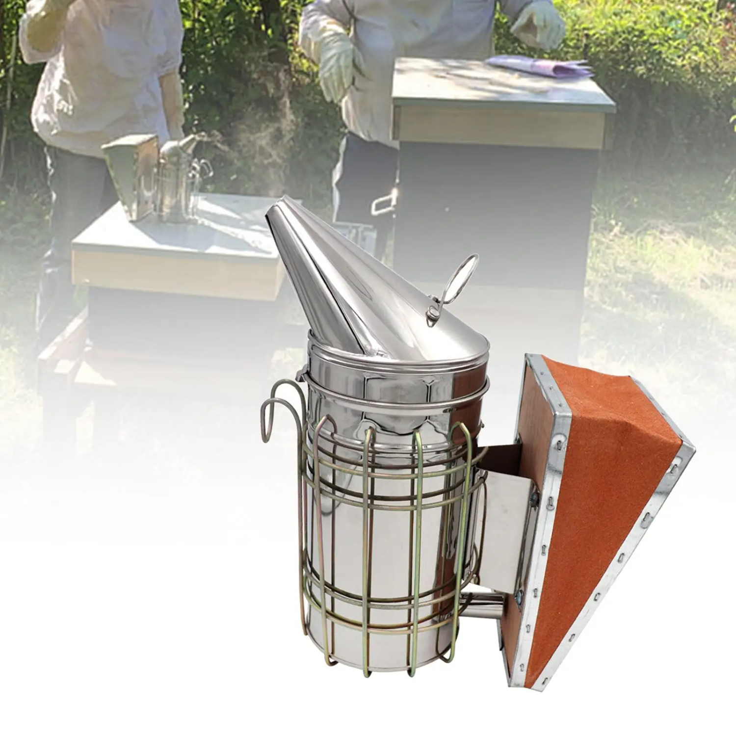 Beekeeping Sprayer, Bee Smoker - مراجعة Bee Smoker Tool وسعره